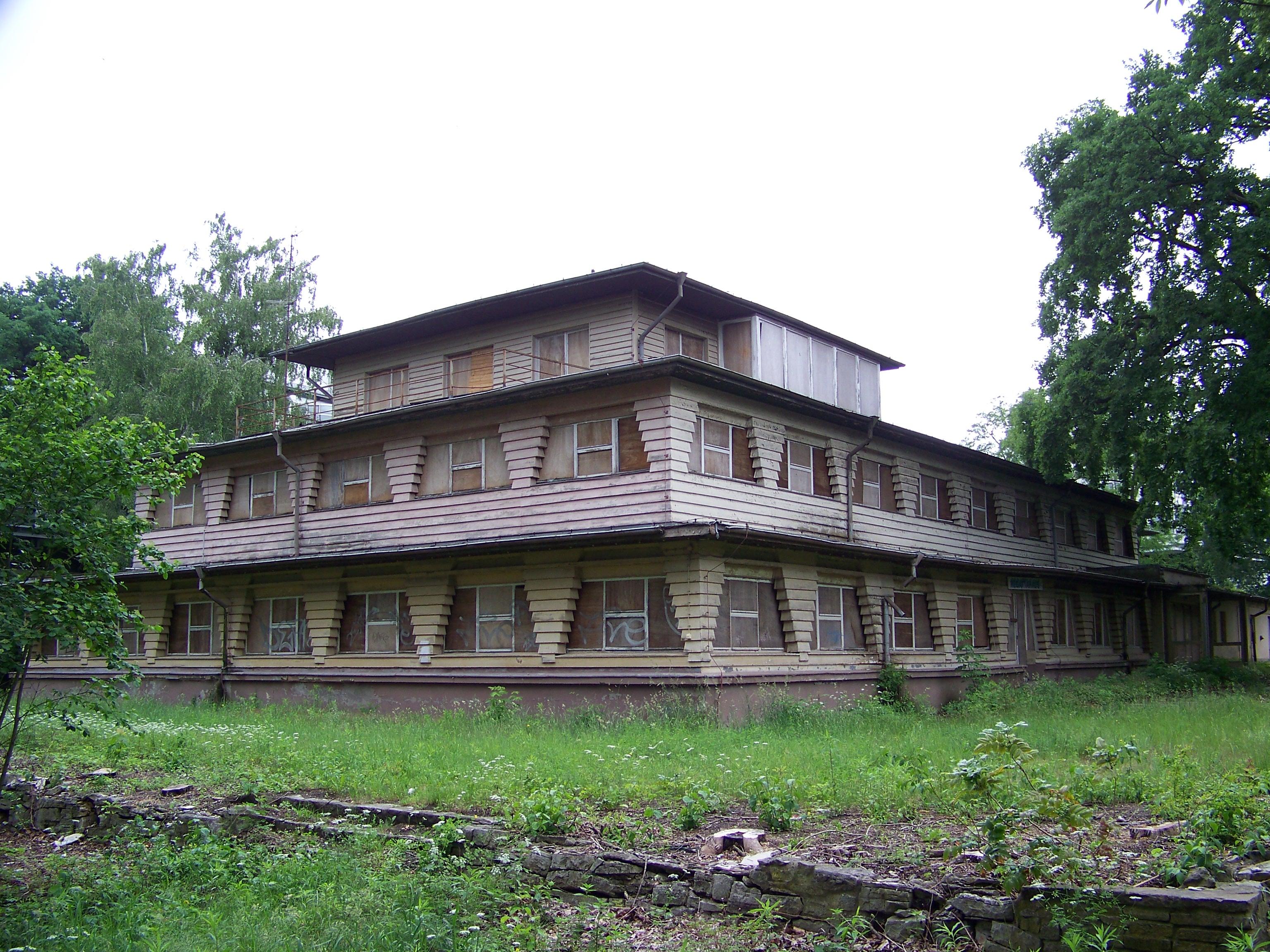 Regatta house