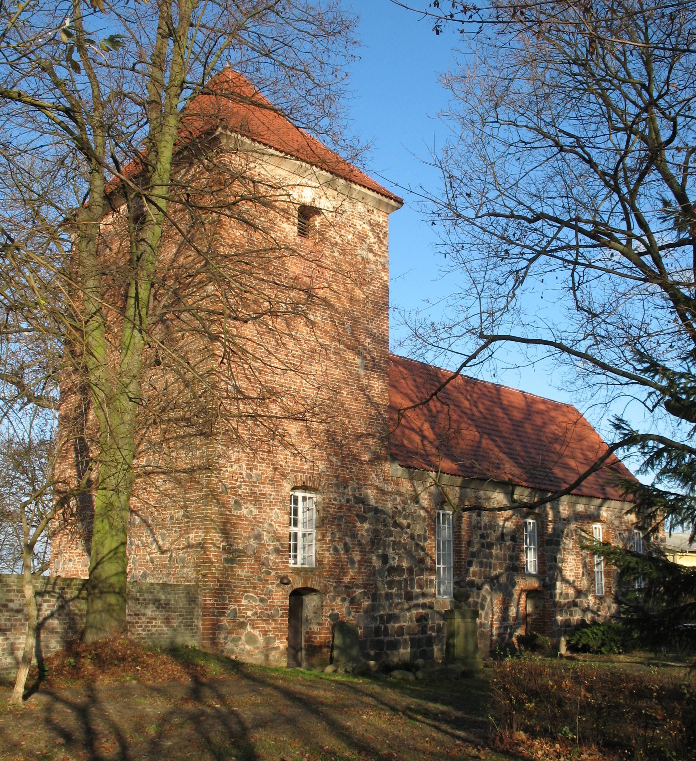 Dorfkirche Kleinbeeren